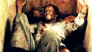 24. У холмов есть глаза (2006)