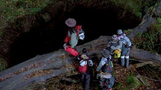 81. Спуск (2005)