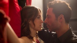 2. Подчинение (2016)