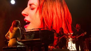 24. Звезда родилась (2018)