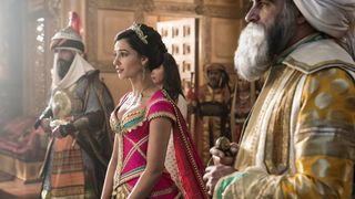 13. Аладдин (2019)