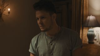 3. Кровавые деньги (2017)