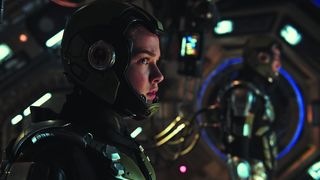 6. Тихоокеанский рубеж 2 (2018)