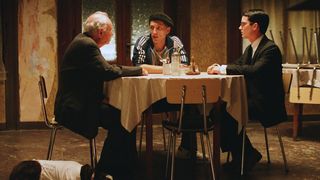 14. Свет вокруг (2005)