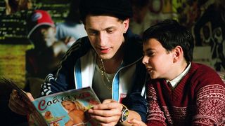 30. Свет вокруг (2005)