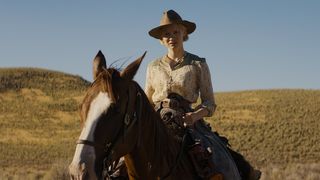 22. Девица (2017)