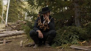 48. Девица (2017)