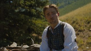 7. Девица (2017)
