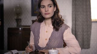 13. Клуб любителей книг и пирогов из картофельных очистков (2018)