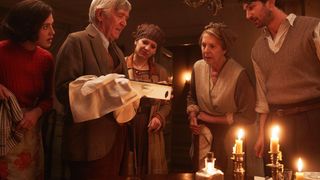 8. Клуб любителей книг и пирогов из картофельных очистков (2018)