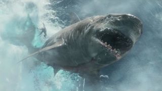 12. Мег: Монстр глубины (2018)
