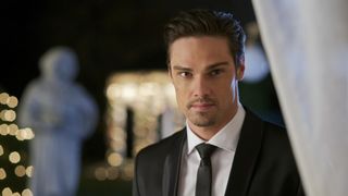 111. Красавица и чудовище (2012 — 2016)