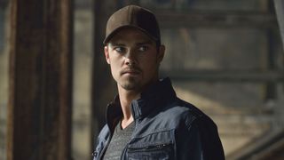 47. Красавица и чудовище (2012 — 2016)