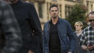 57. Красавица и чудовище (2012 — 2016)