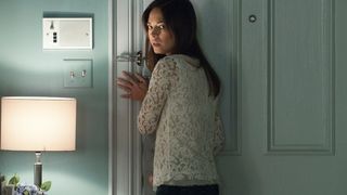 90. Красавица и чудовище (2012 — 2016)