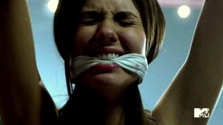 8. Приманка (2015)