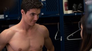 10. Простушка (2015)