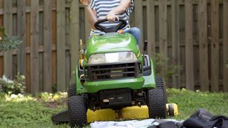 24. Простушка (2015)