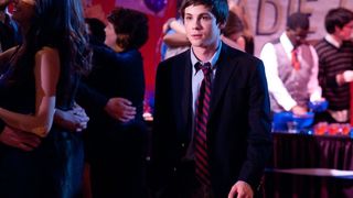 47. Хорошо быть тихоней (2012)