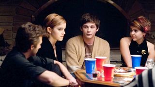 56. Хорошо быть тихоней (2012)