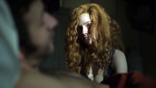 10. Багровый лепесток и белый (2011)