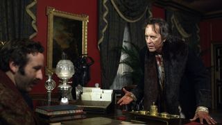 20. Багровый лепесток и белый (2011)