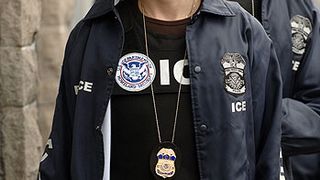 19. Живой товар (2005)