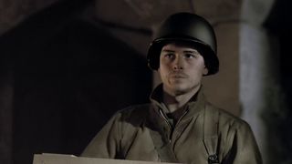 45. Братья по оружию (2001)