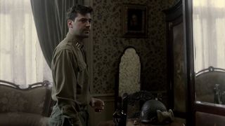 67. Братья по оружию (2001)