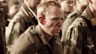 71. Братья по оружию (2001)