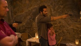 25. Ночной администратор (2016)