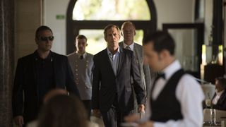 41. Ночной администратор (2016)