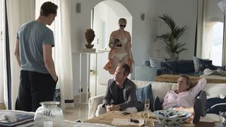 44. Ночной администратор (2016)