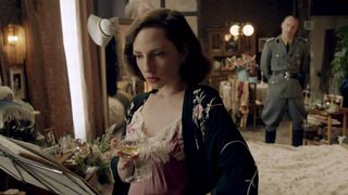 19. Наши матери, наши отцы (2013)