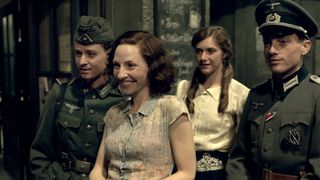 6. Наши матери, наши отцы (2013)