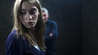 26. Студентка по вызову (2010)