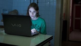 28. Студентка по вызову (2010)