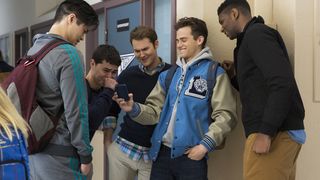 32. 13 причин почему (2017)