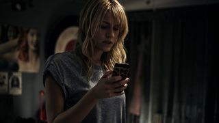 4. Запрос в друзья (2016)