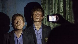 42. Запрос в друзья (2016)