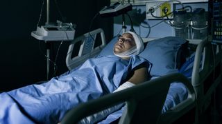 7. Запрос в друзья (2016)