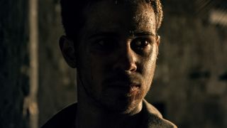 77. Запрос в друзья (2016)