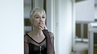 4. Особые отношения (2010)