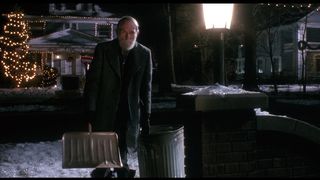 57. Один дома (1990)