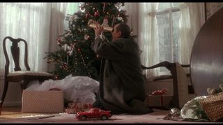 69. Один дома (1990)