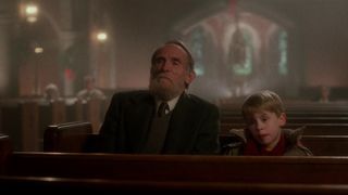 71. Один дома (1990)