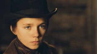 14. Оливер Твист (2005)