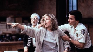 15. Чокнутая (1987)