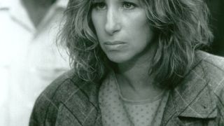 35. Чокнутая (1987)