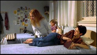 32. Прерванная жизнь (1999)